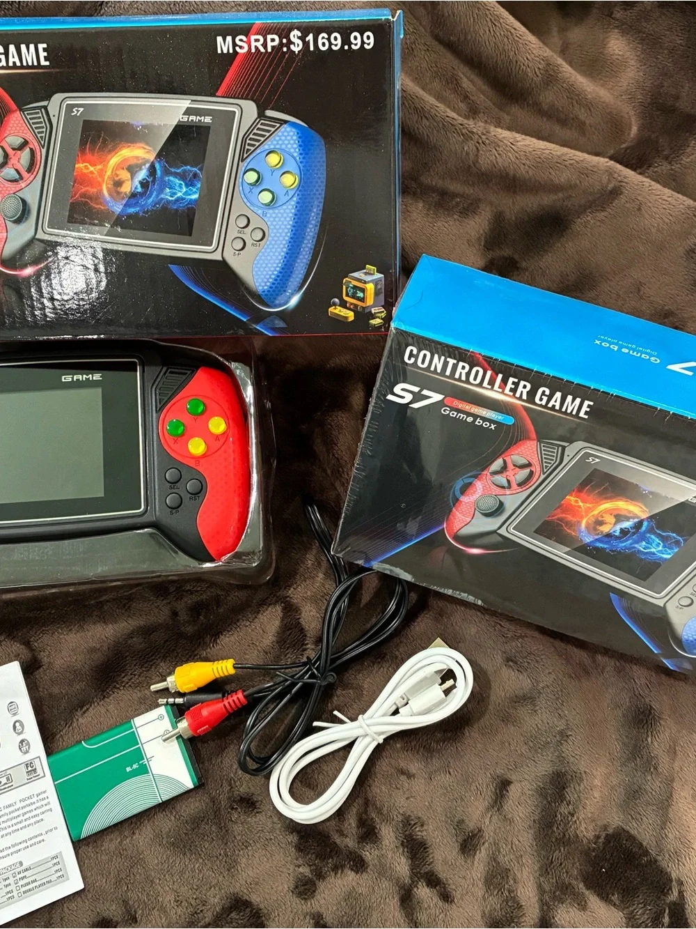 S7 Digital Game Player - Handheld Game Console
